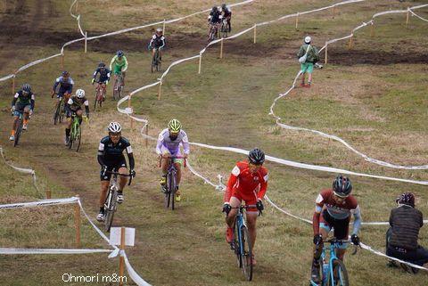 http://www.cyclocross.jp/news/2016_2_C2race.jpg