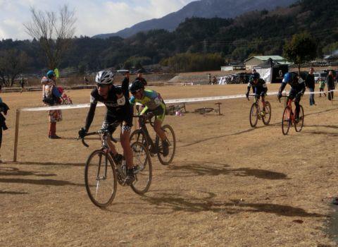 http://www.cyclocross.jp/news/2017minamishinshuMasterrace.jpg