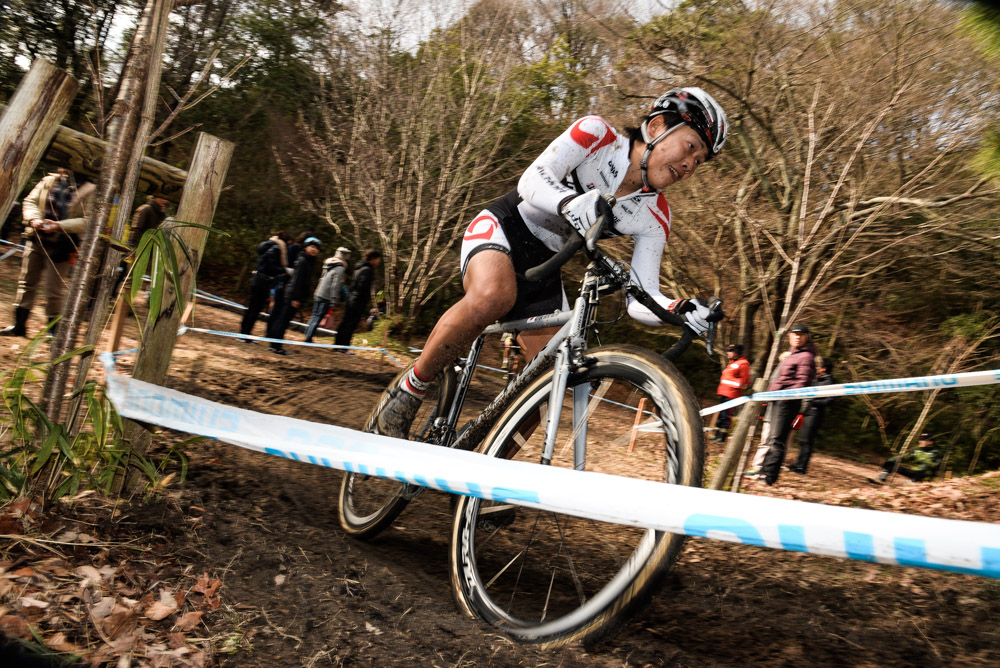 http://www.cyclocross.jp/news/61D_5493.jpg
