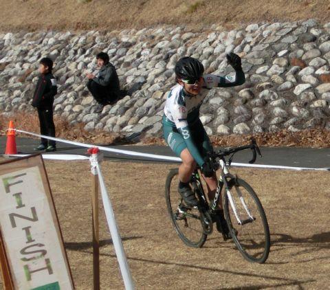 http://www.cyclocross.jp/news/d7130987eab1e418f909e24710c4cfe5082f3503.jpg