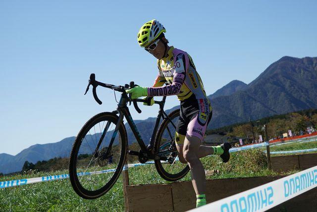 https://www.cyclocross.jp/news/2018/10/LRG_DSC06595.jpg