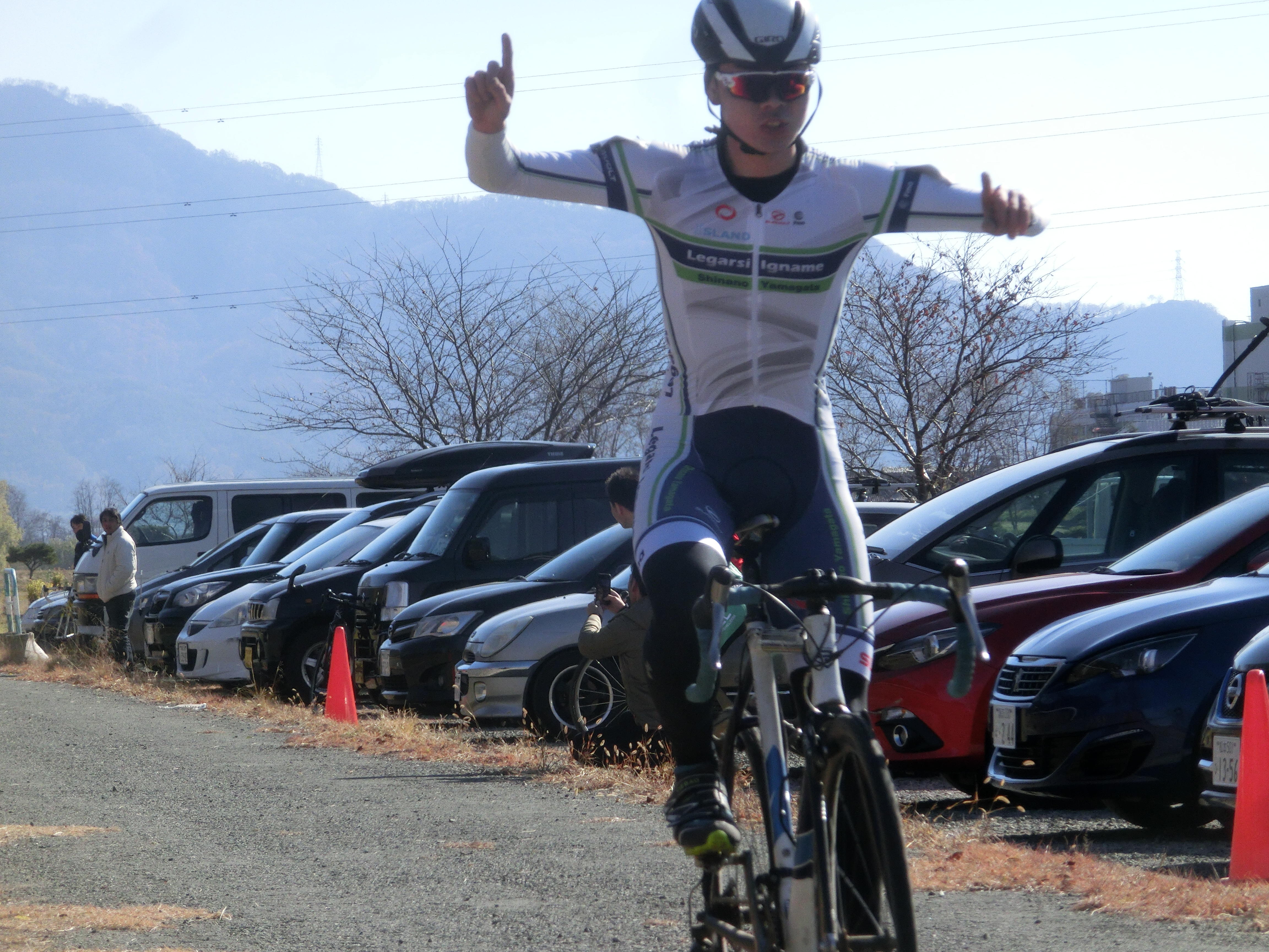 https://www.cyclocross.jp/news/2018_1202CCM181202Kamiyamada0057.JPG