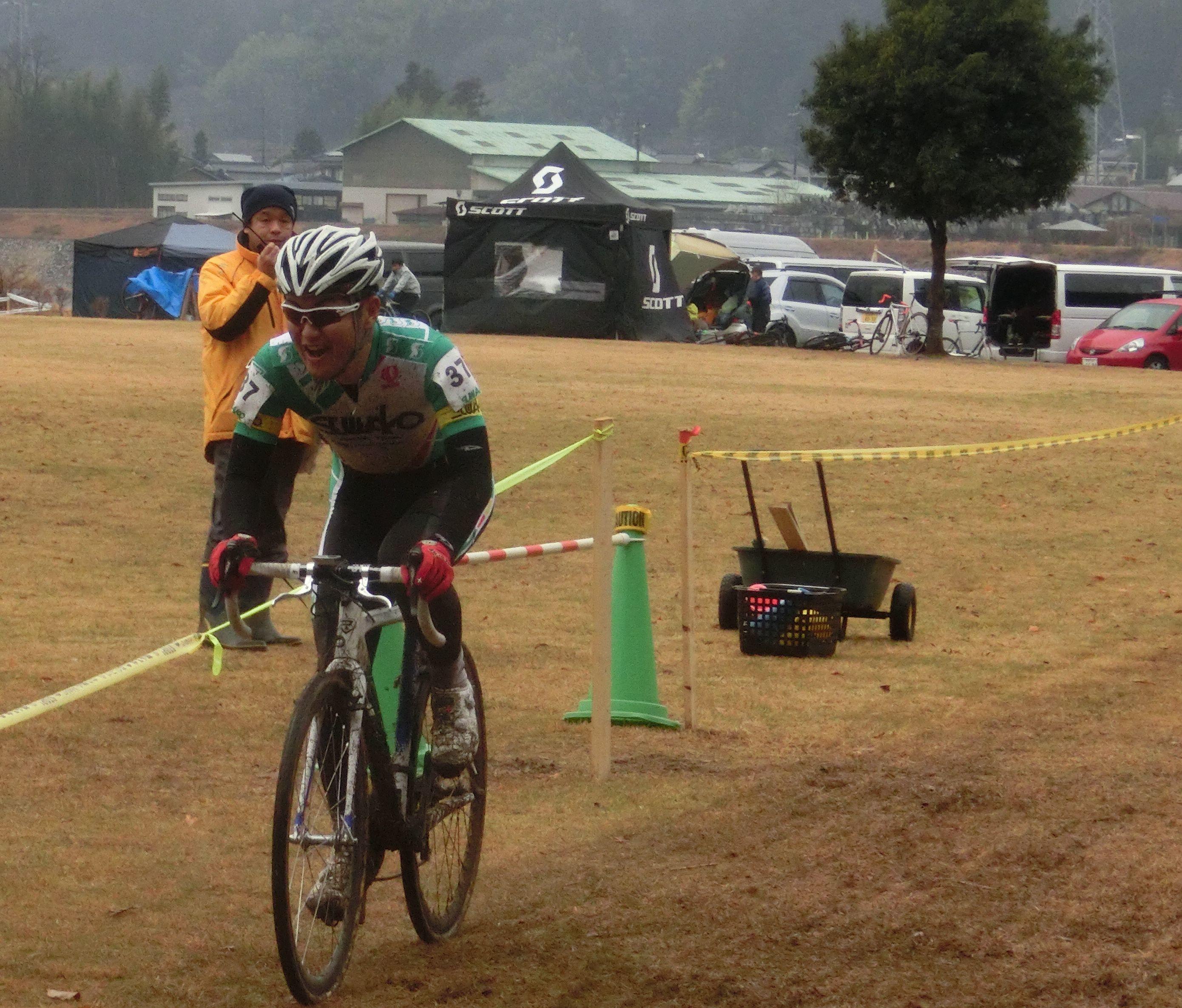 https://www.cyclocross.jp/news/2018_1223CCM188Minamishinsyu0139.JPG