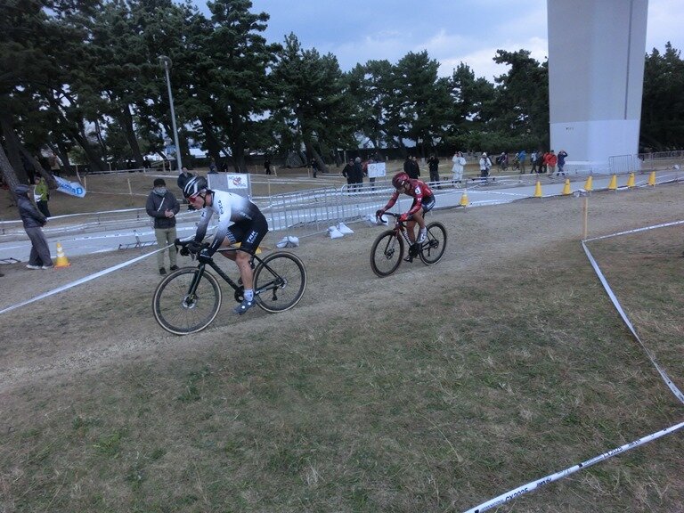 https://www.cyclocross.jp/news/86efc222a8a81827deab3a58b137e8040c5b16ee.JPG