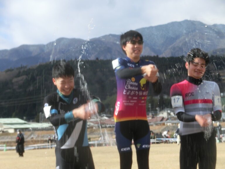 https://www.cyclocross.jp/news/C4.JPG