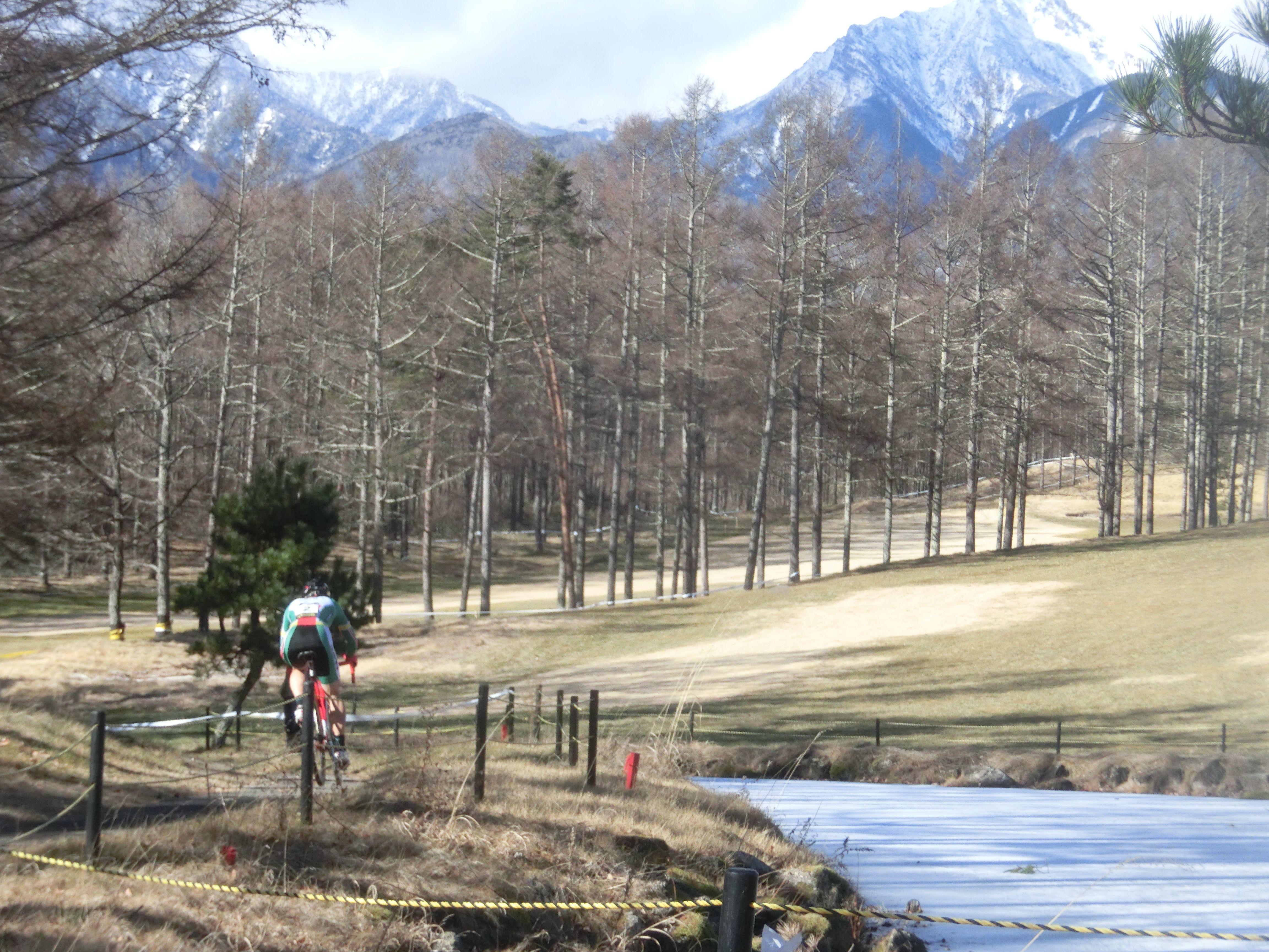 https://www.cyclocross.jp/news/CCM2019Okanokouen.jpg
