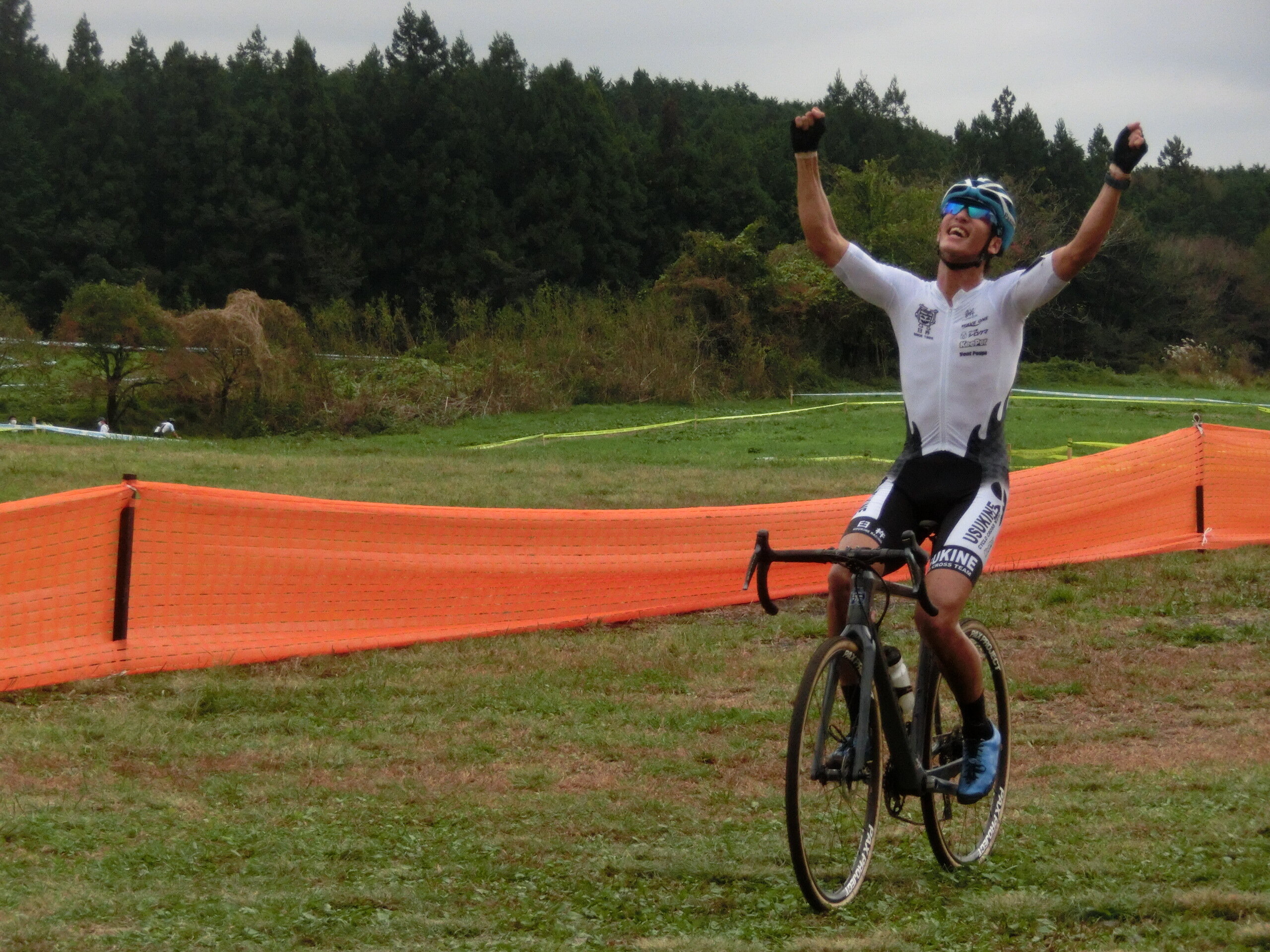 https://www.cyclocross.jp/news/CIMG2134.JPG