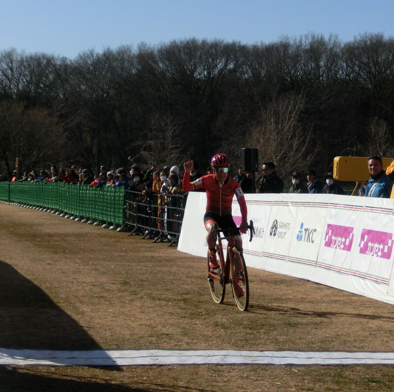https://www.cyclocross.jp/news/CIMG7588.JPG