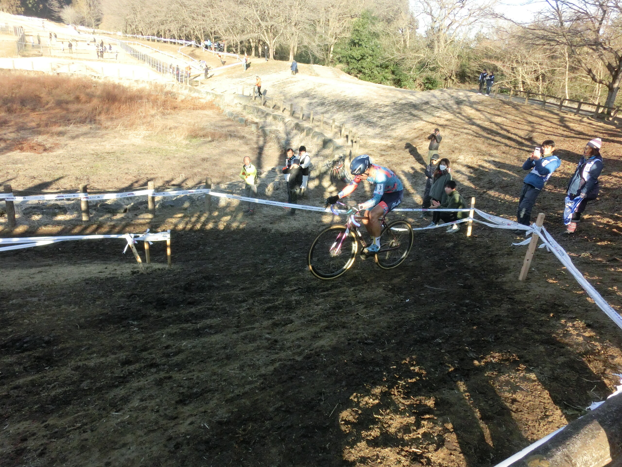 https://www.cyclocross.jp/news/CIMG8729.JPG
