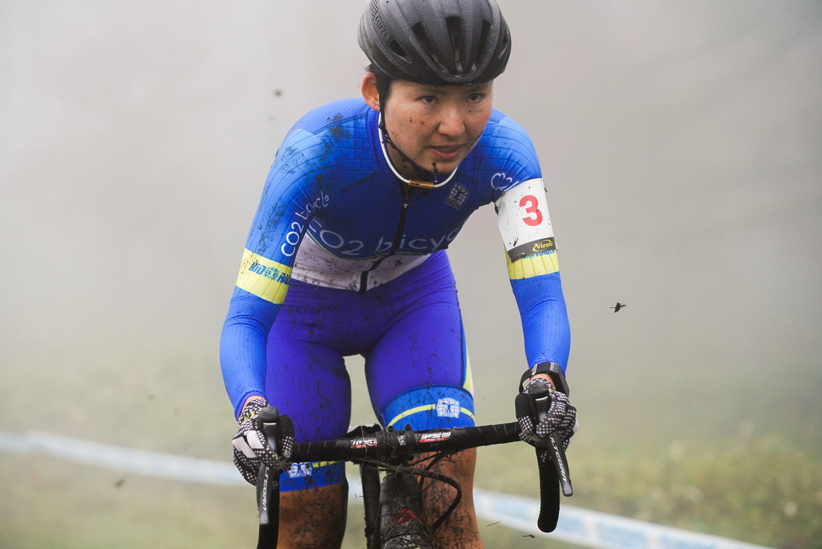 https://www.cyclocross.jp/news/DSC06032.JPG