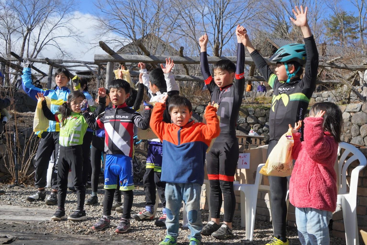 https://www.cyclocross.jp/news/DSC08733.JPG