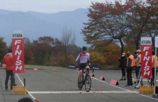 https://www.cyclocross.jp/news/M40day2.jpg