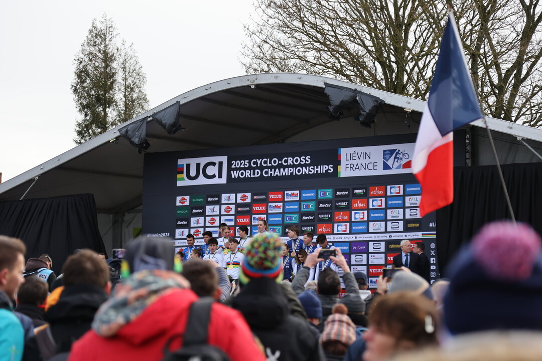 ER6_2445.JPGのサムネイル画像