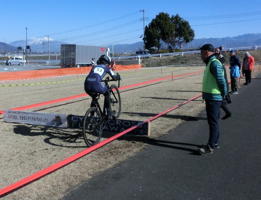 https://www.cyclocross.jp/news/b3c42d51e14debe4f8b852ce1a3e2e0f1dd97842.jpg