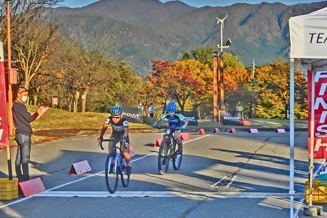 https://www.cyclocross.jp/news/kidsday1.jpg
