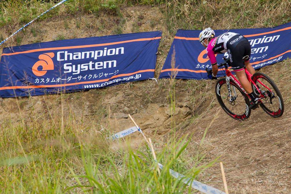 幕張副都心でのナイターレース　大熱狂のC1は山本和弘が制覇